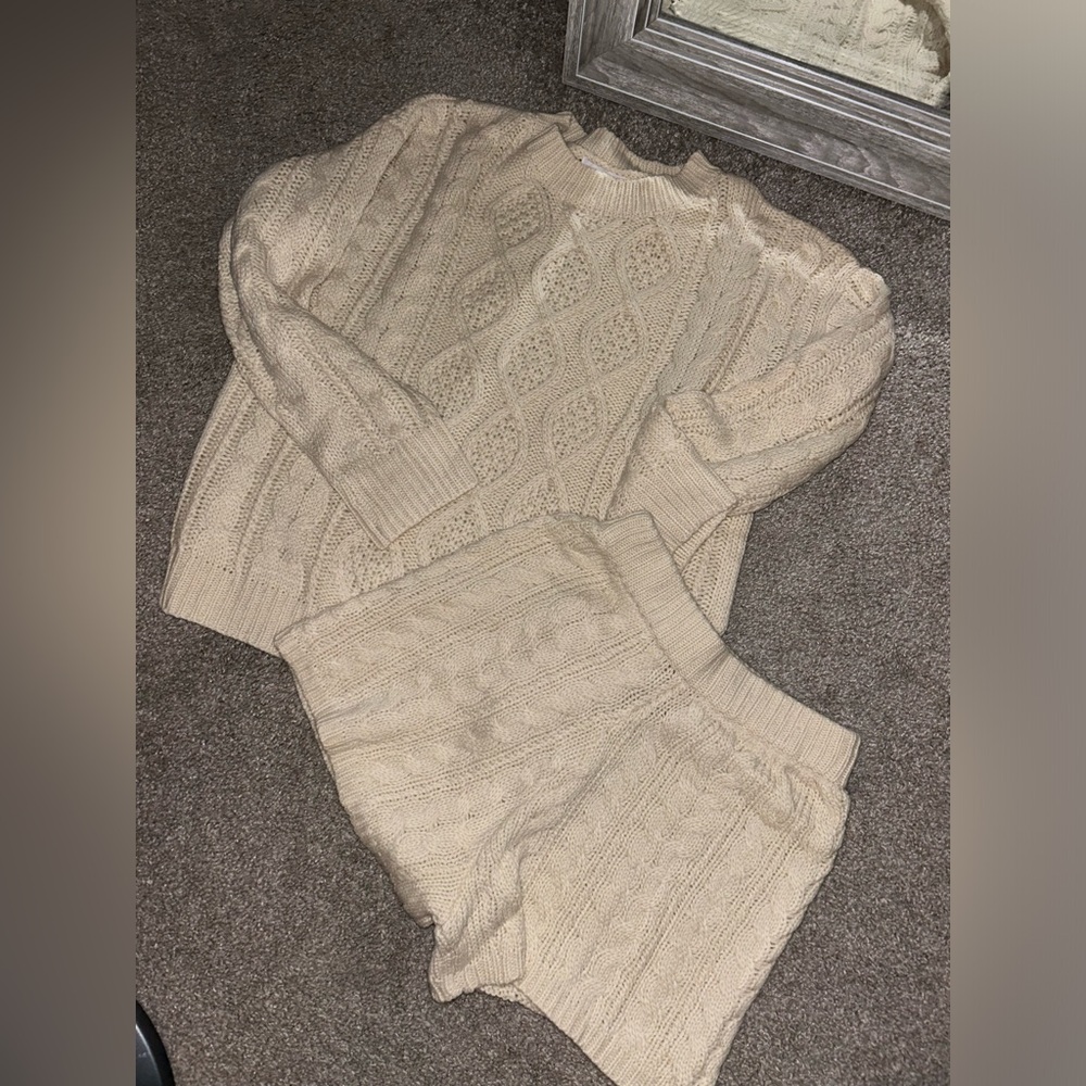 Amazon knit sweater set
